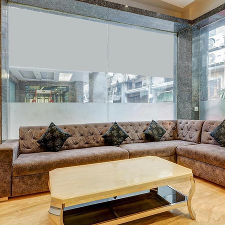 Super Townhouse Arakashan Road Paharganj Formerly Mohan International New Delhi Bagian luar foto